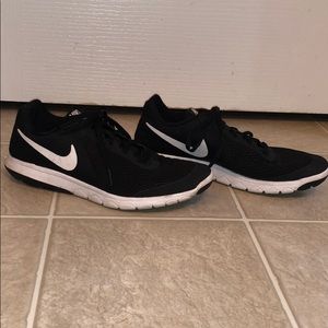 Nike Flex Experience RN 6 running shoes